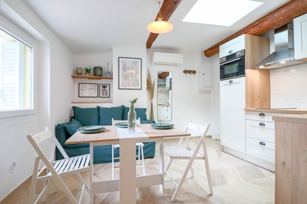 Aubernon Luxurious, Newly Renovated Flat In Heart Of Old Antibes Exterior foto