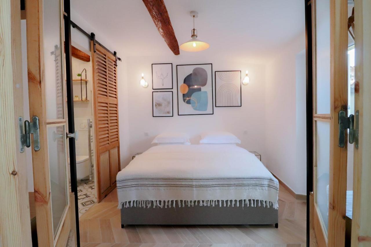 Aubernon Luxurious, Newly Renovated Flat In Heart Of Old Antibes Exterior foto